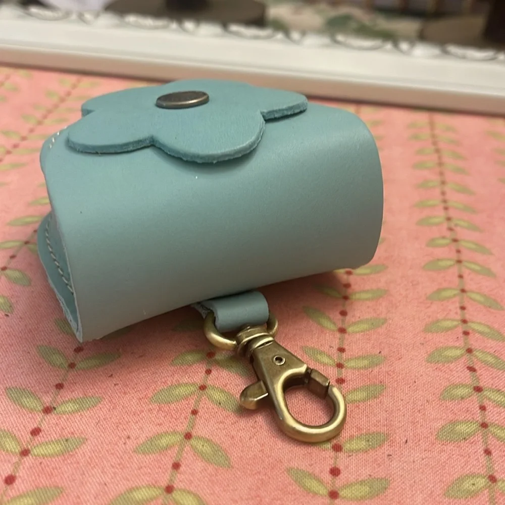 Portland Leather Petunia Pouch Mint - Picture 4 of 5
